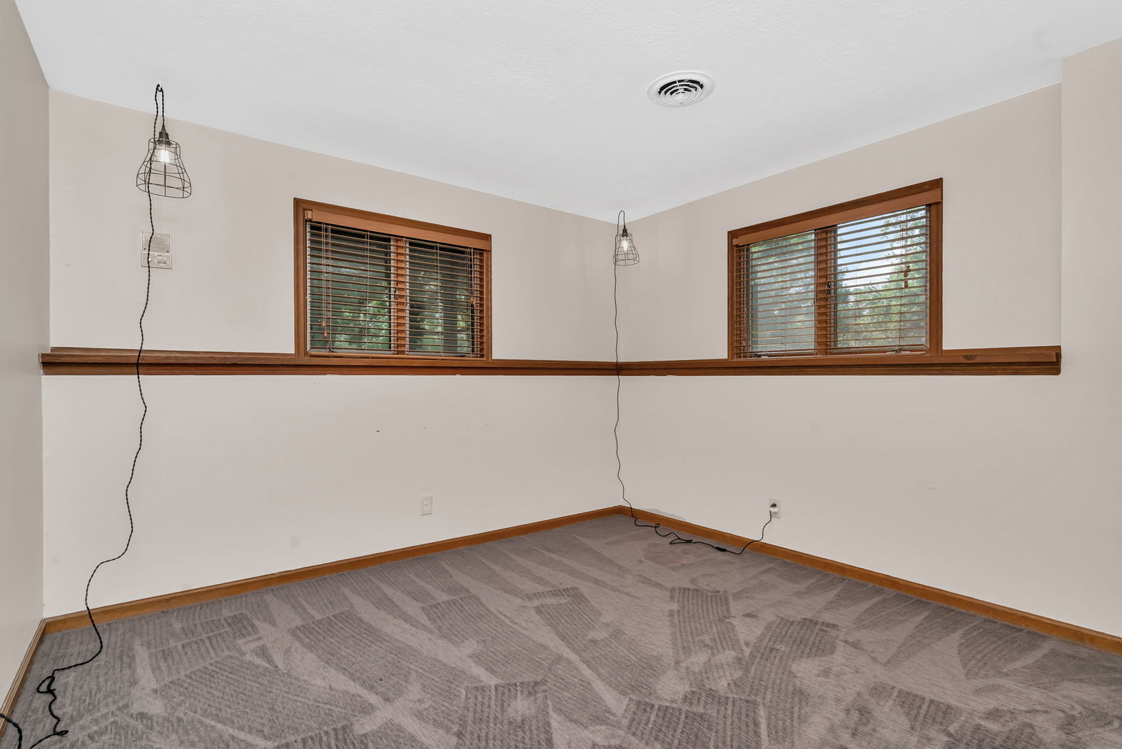 746 Old Stage Road, Morris, IL 60450