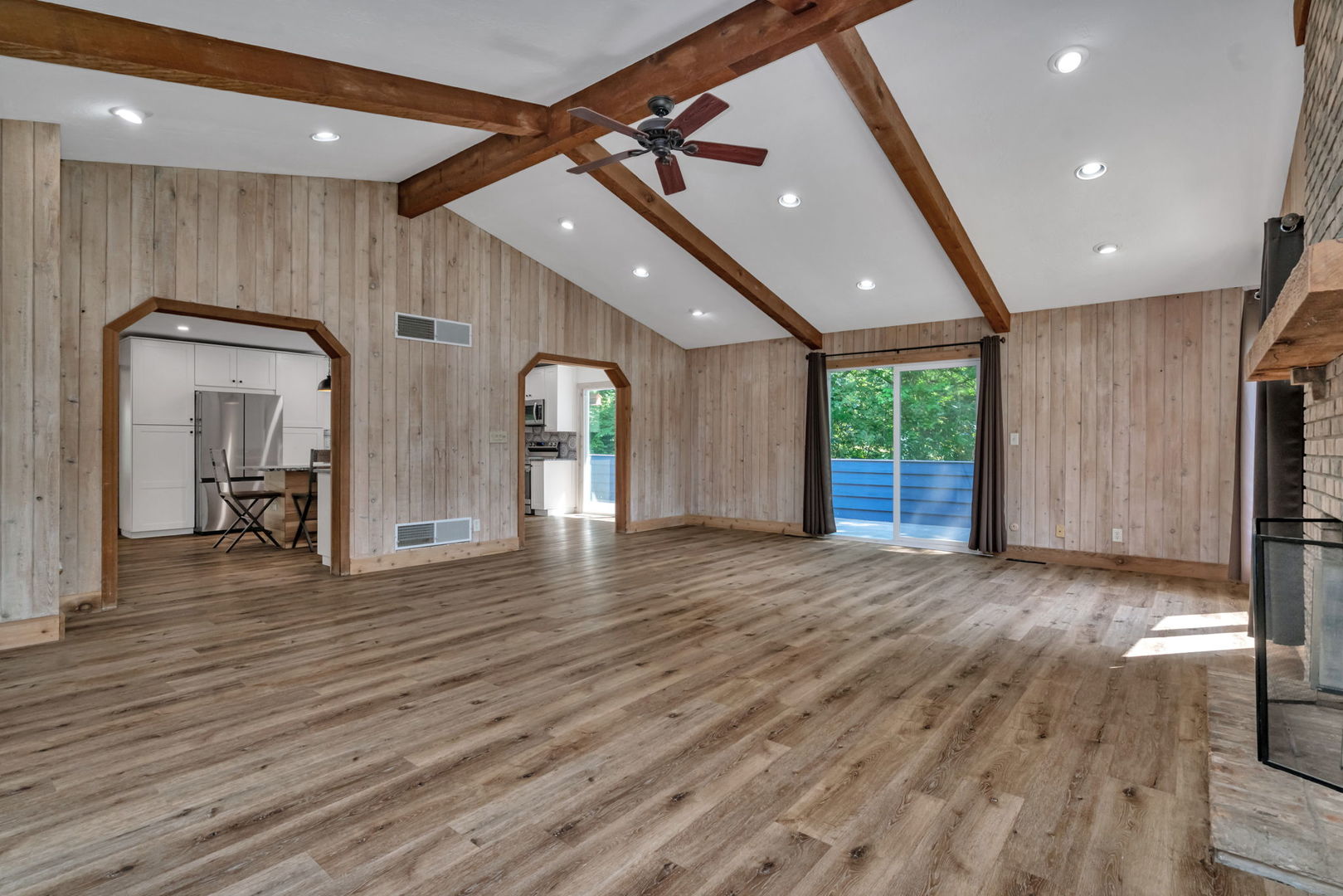 746 Old Stage Road, Morris, IL 60450