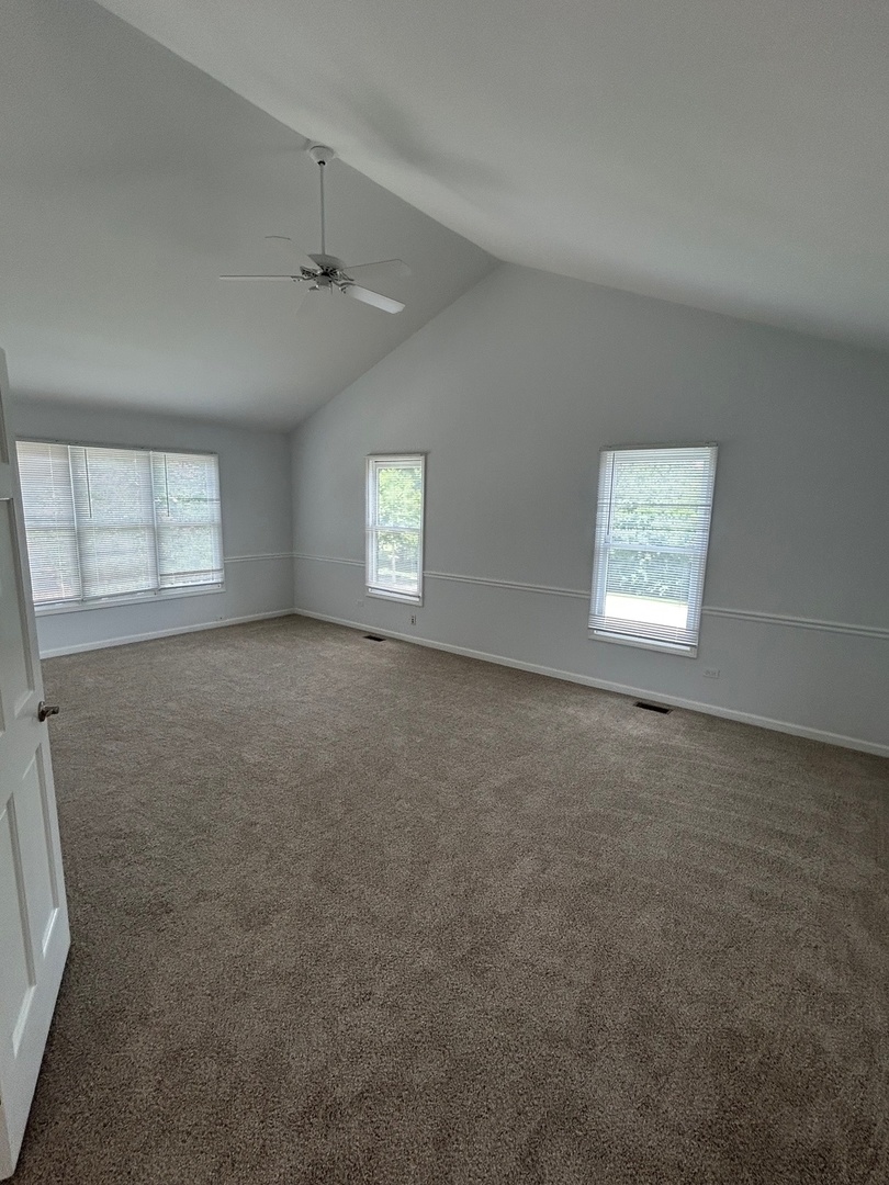 105 Golf View Circle, Prospect Heights, IL 60070