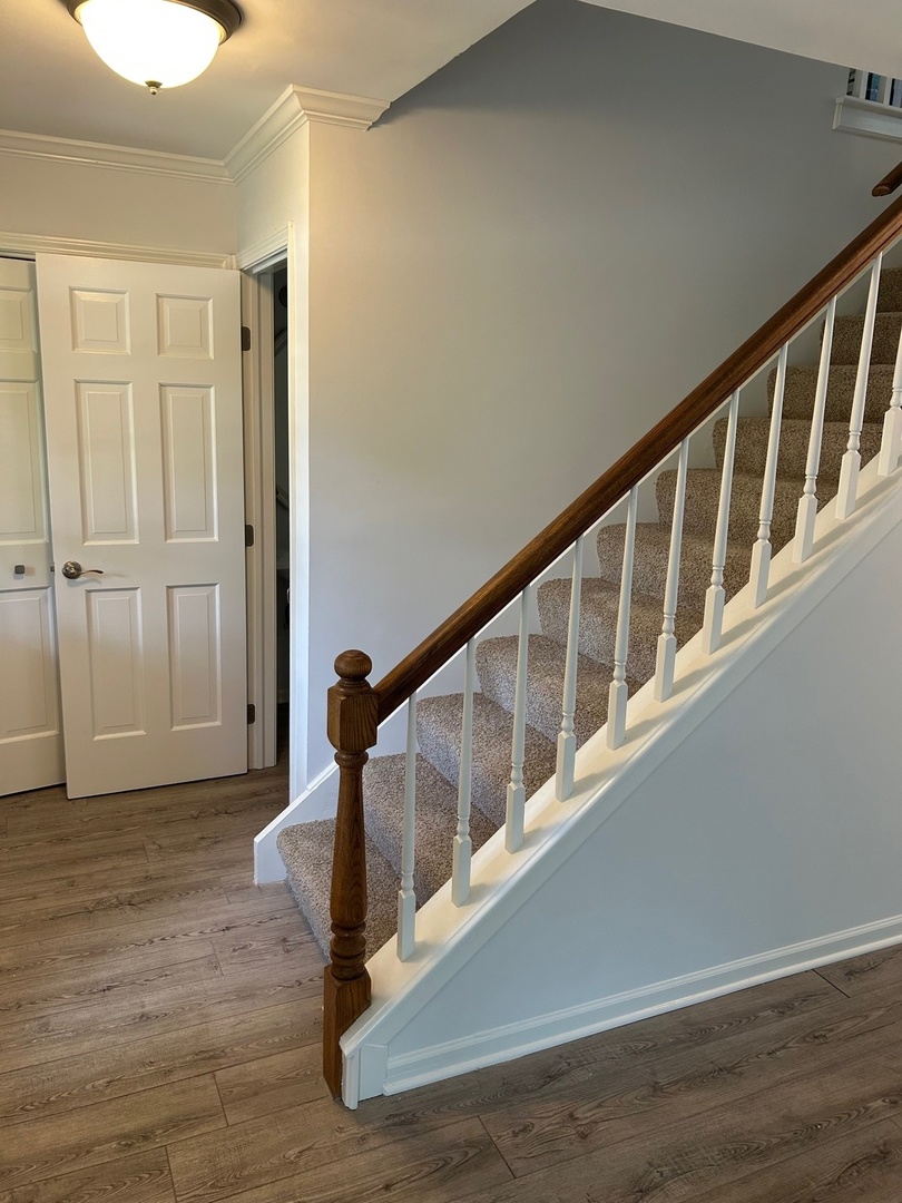105 Golf View Circle, Prospect Heights, IL 60070