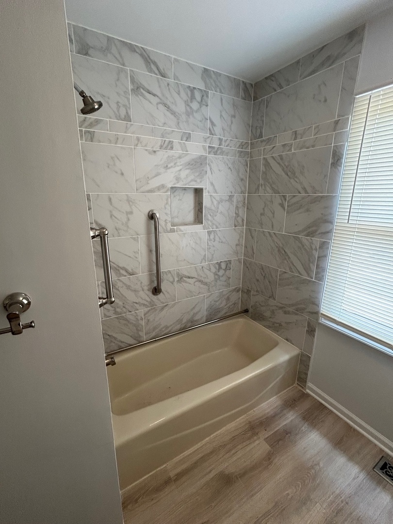 105 Golf View Circle, Prospect Heights, IL 60070