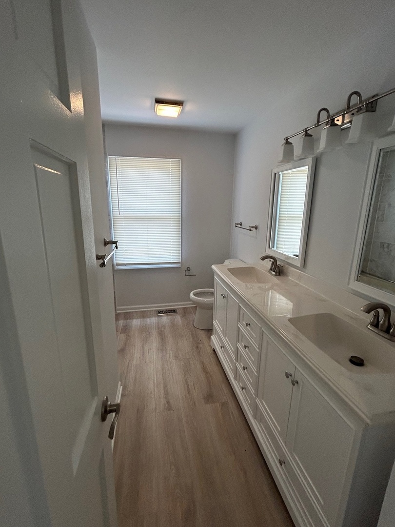 105 Golf View Circle, Prospect Heights, IL 60070