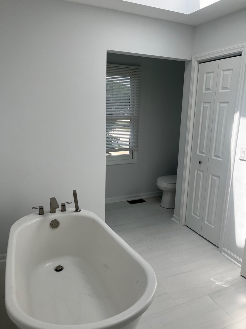 105 Golf View Circle, Prospect Heights, IL 60070