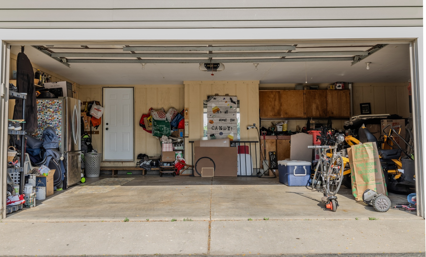 39W365 Hogan Hill, Elgin, IL 60124