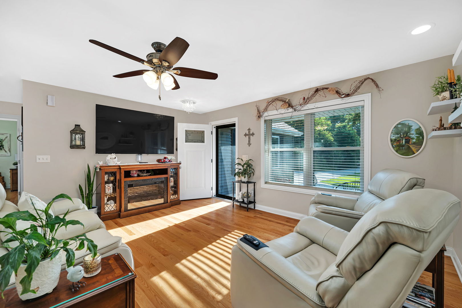 2831 E 28th Road, Marseilles, IL 61341