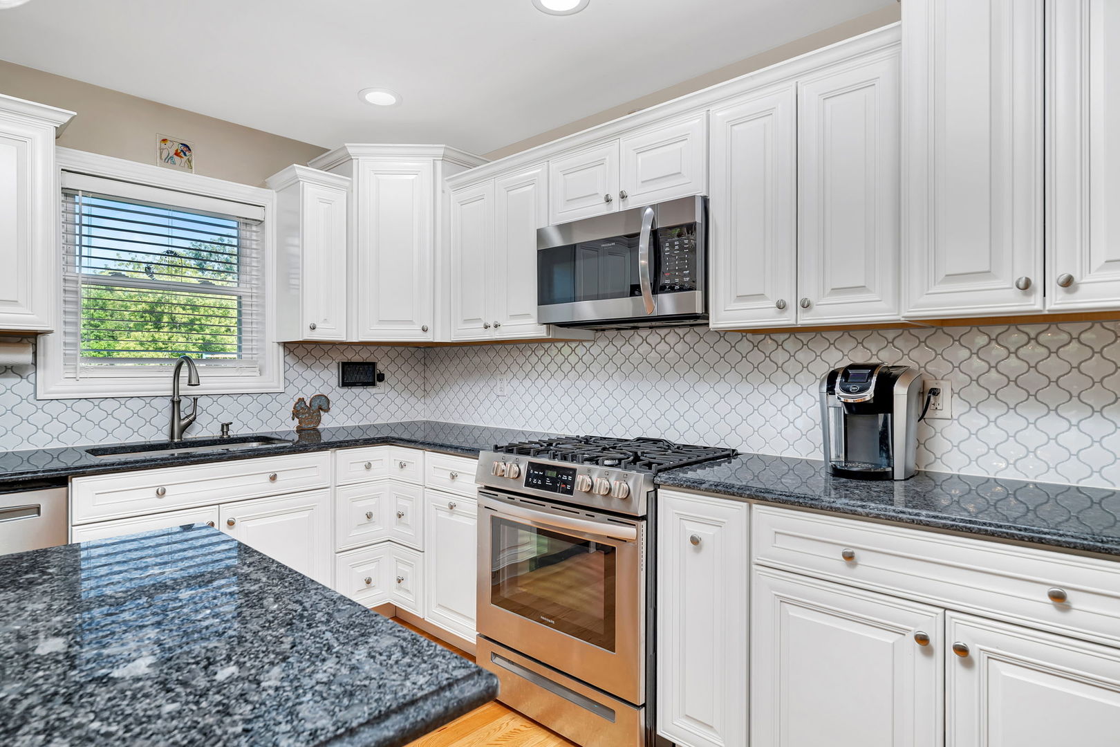 2831 E 28th Road, Marseilles, IL 61341