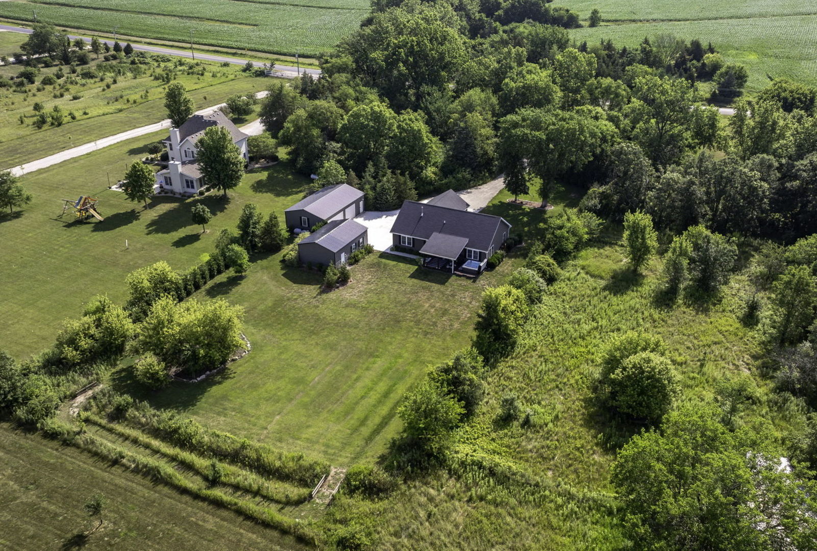 2831 E 28th Road, Marseilles, IL 61341