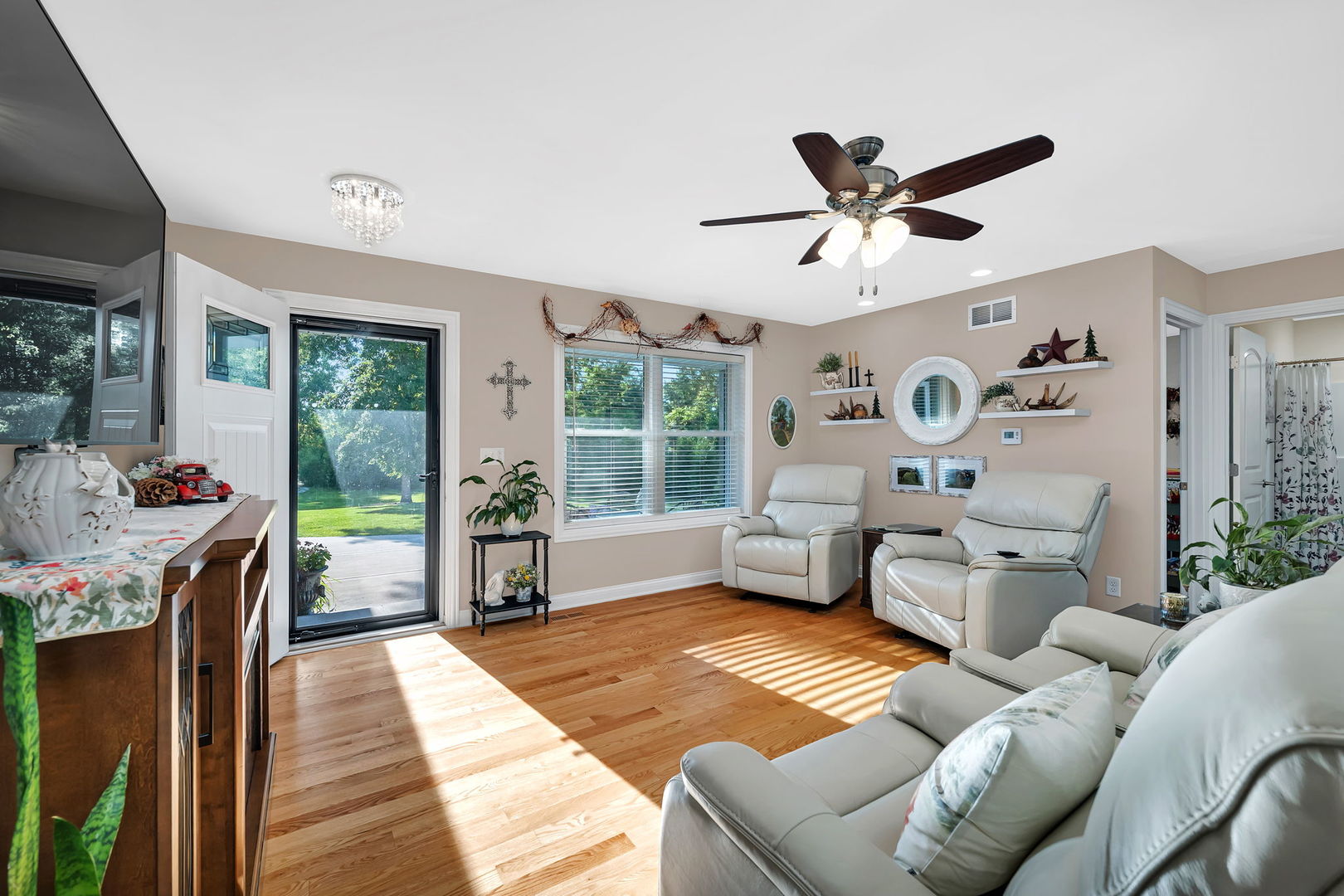 2831 E 28th Road, Marseilles, IL 61341