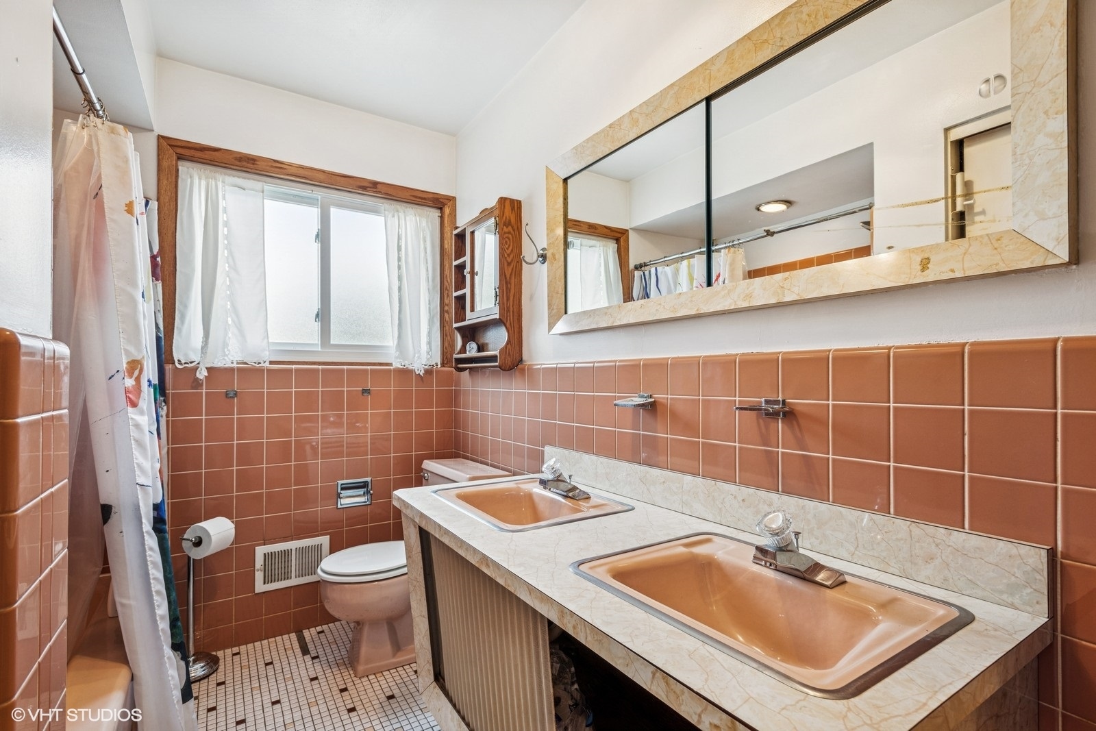 1804 E Euclid Avenue, Arlington Heights, IL 60004