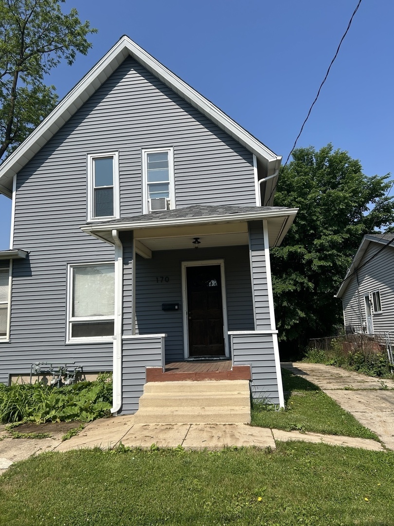 170 N Du Bois Avenue, Elgin, IL 60123