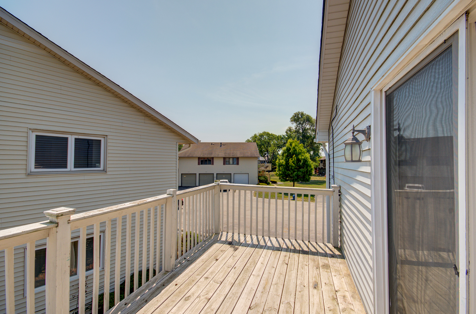 2333 Carnation Drive #2333, Crest Hill, IL 60403