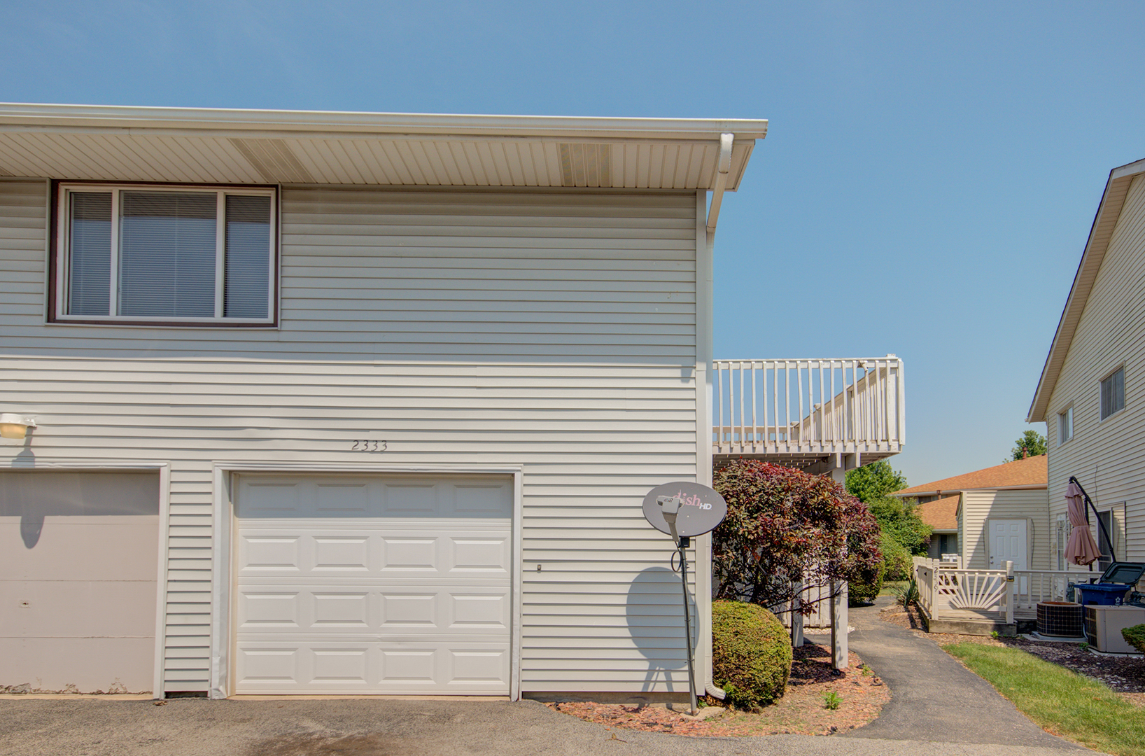 2333 Carnation Drive #2333, Crest Hill, IL 60403