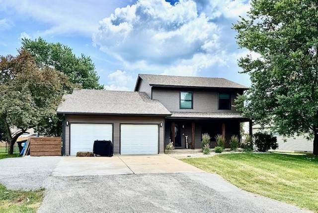 405 Moore Avenue, Leroy, IL 61752