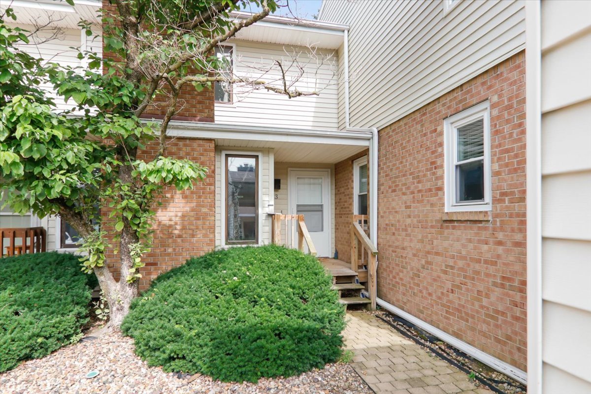 903 N Linden Street #3, Normal, IL 61761