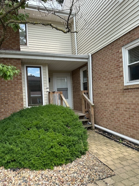 903 N Linden Street #3, Normal, IL 61761