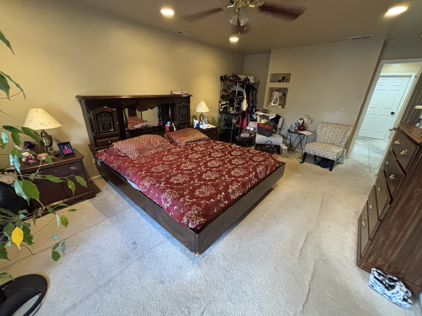 18606 Loras Court, Country Club Hills, IL 60478