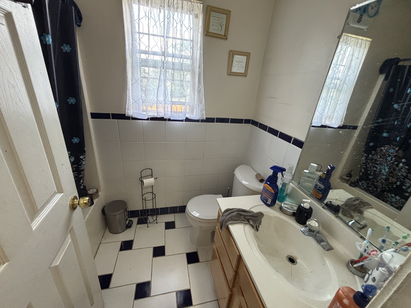 18606 Loras Court, Country Club Hills, IL 60478