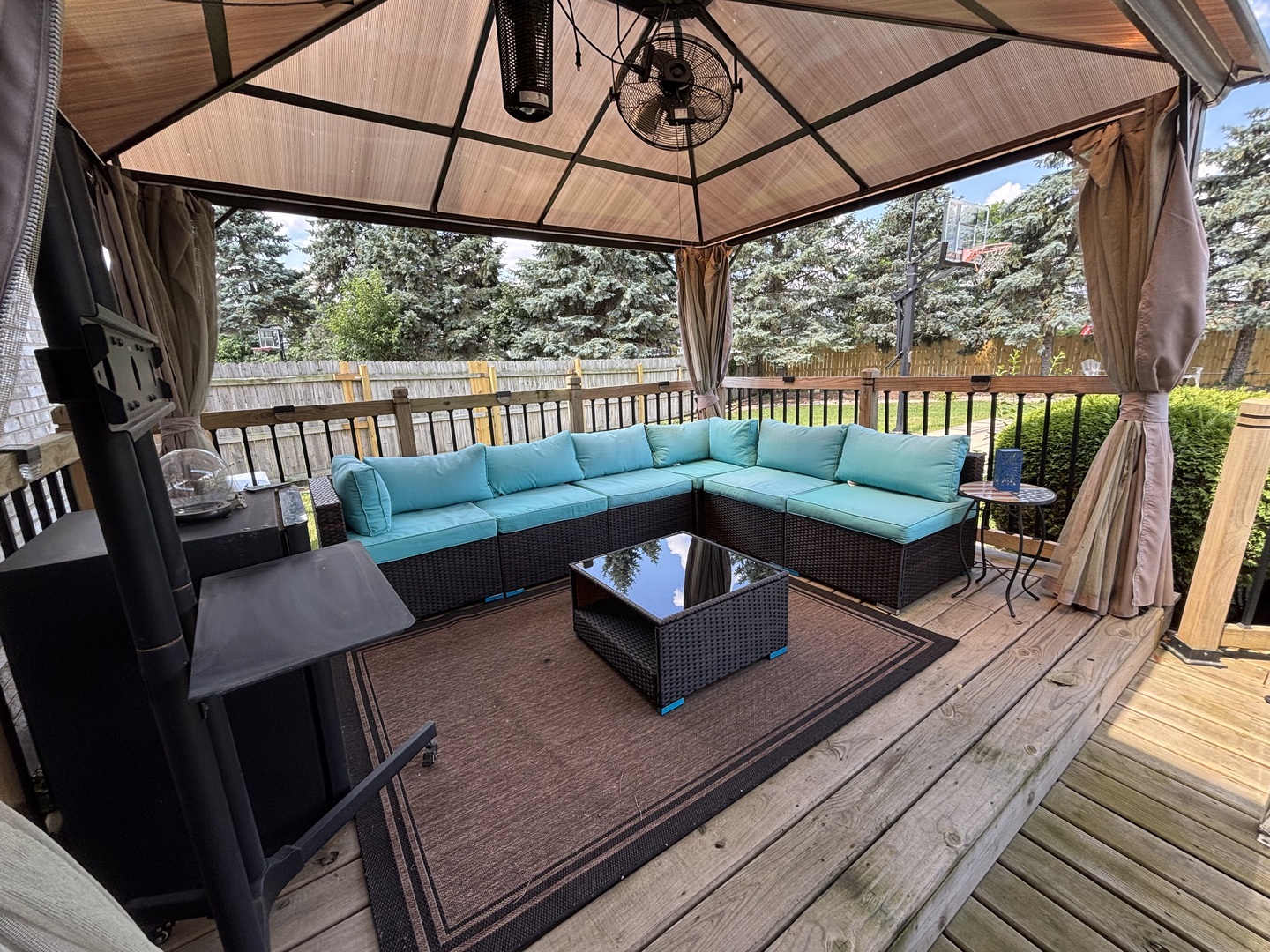 18606 Loras Court, Country Club Hills, IL 60478