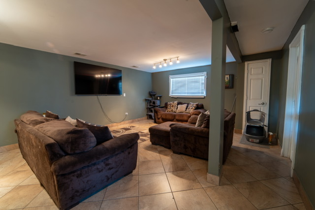 17513 Cypress Avenue, Country Club Hills, IL 60478