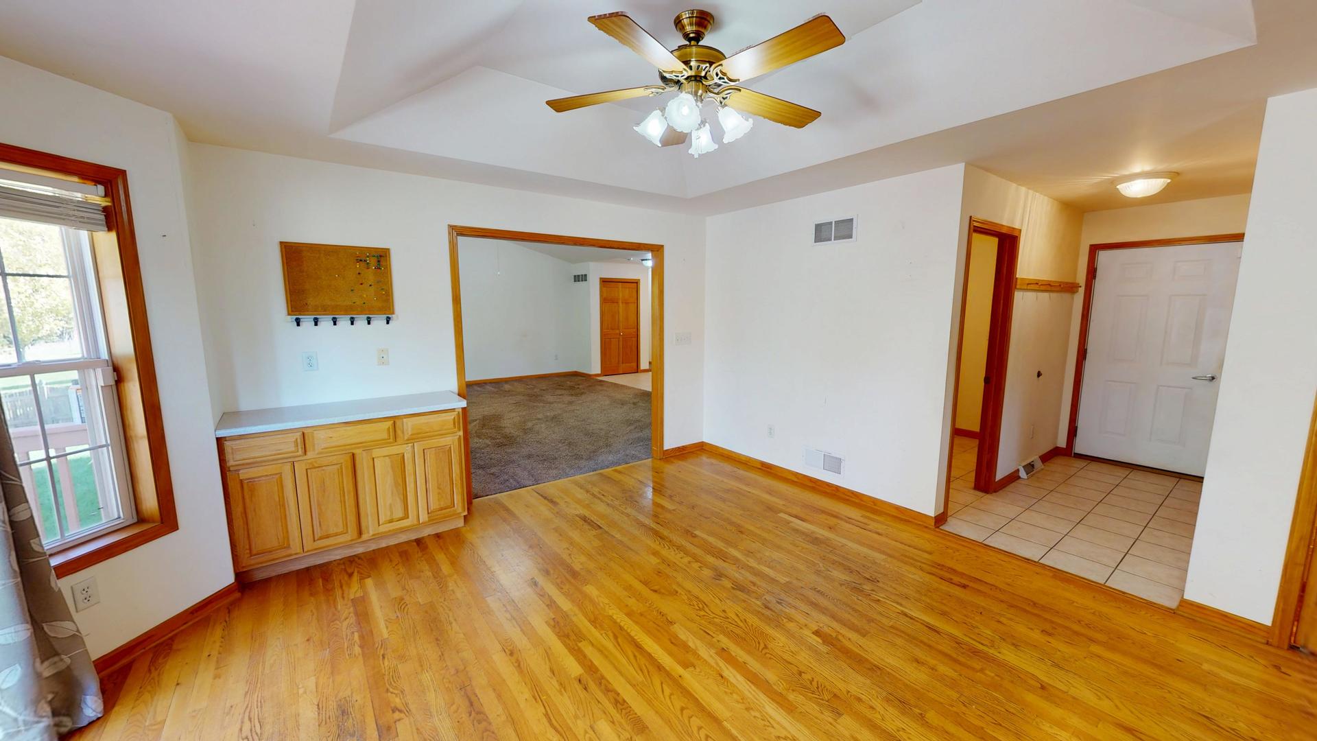 325 W Burlington Drive, Maple Park, IL 60151