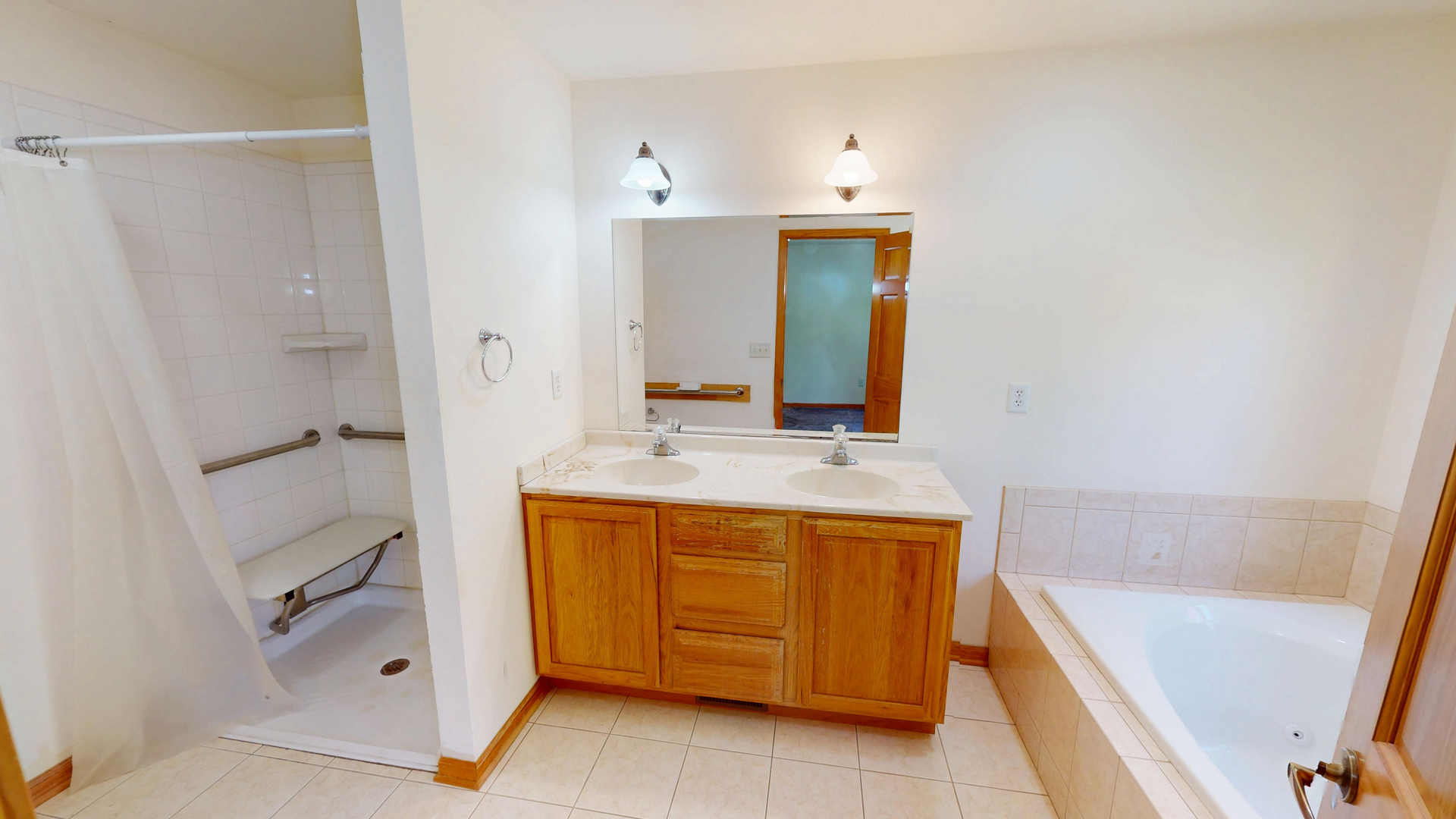 325 W Burlington Drive, Maple Park, IL 60151