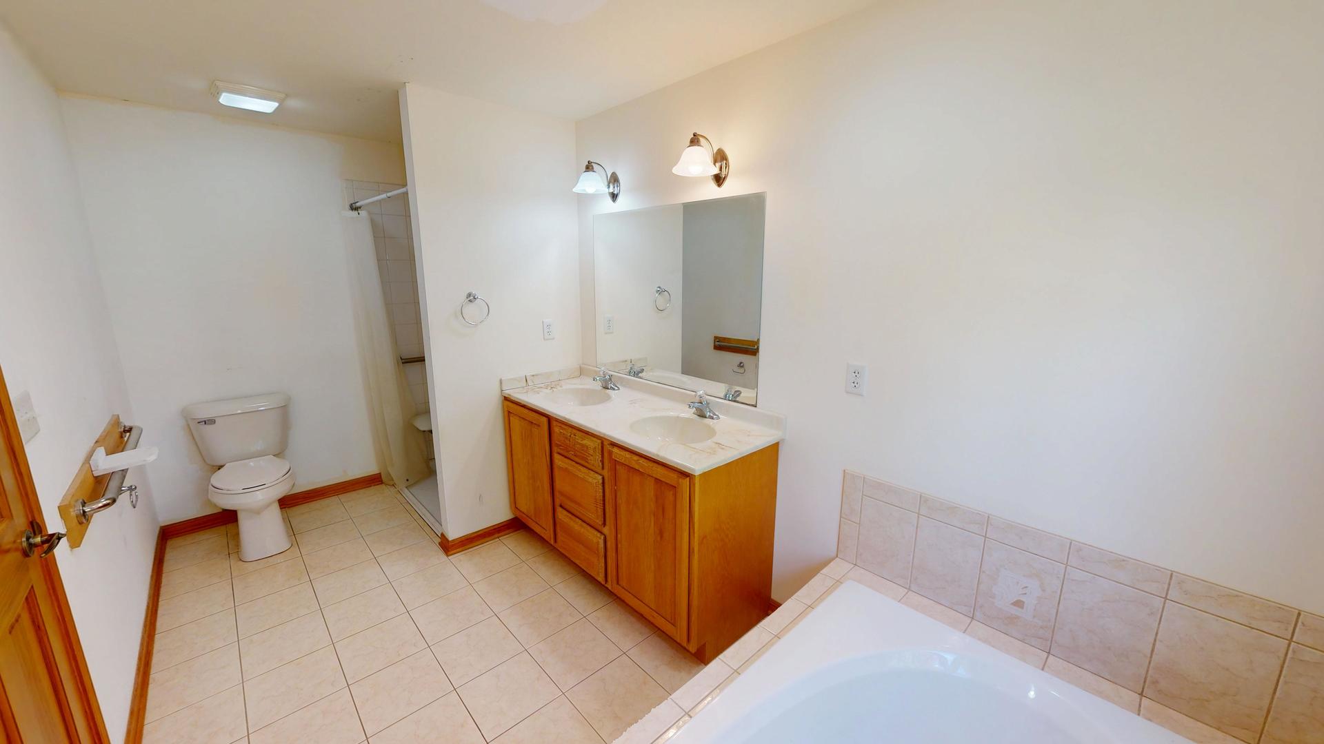 325 W Burlington Drive, Maple Park, IL 60151