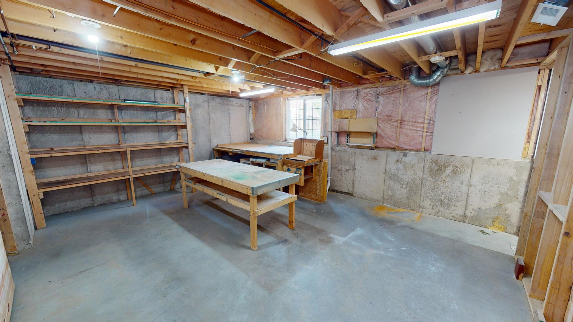 325 W Burlington Drive, Maple Park, IL 60151
