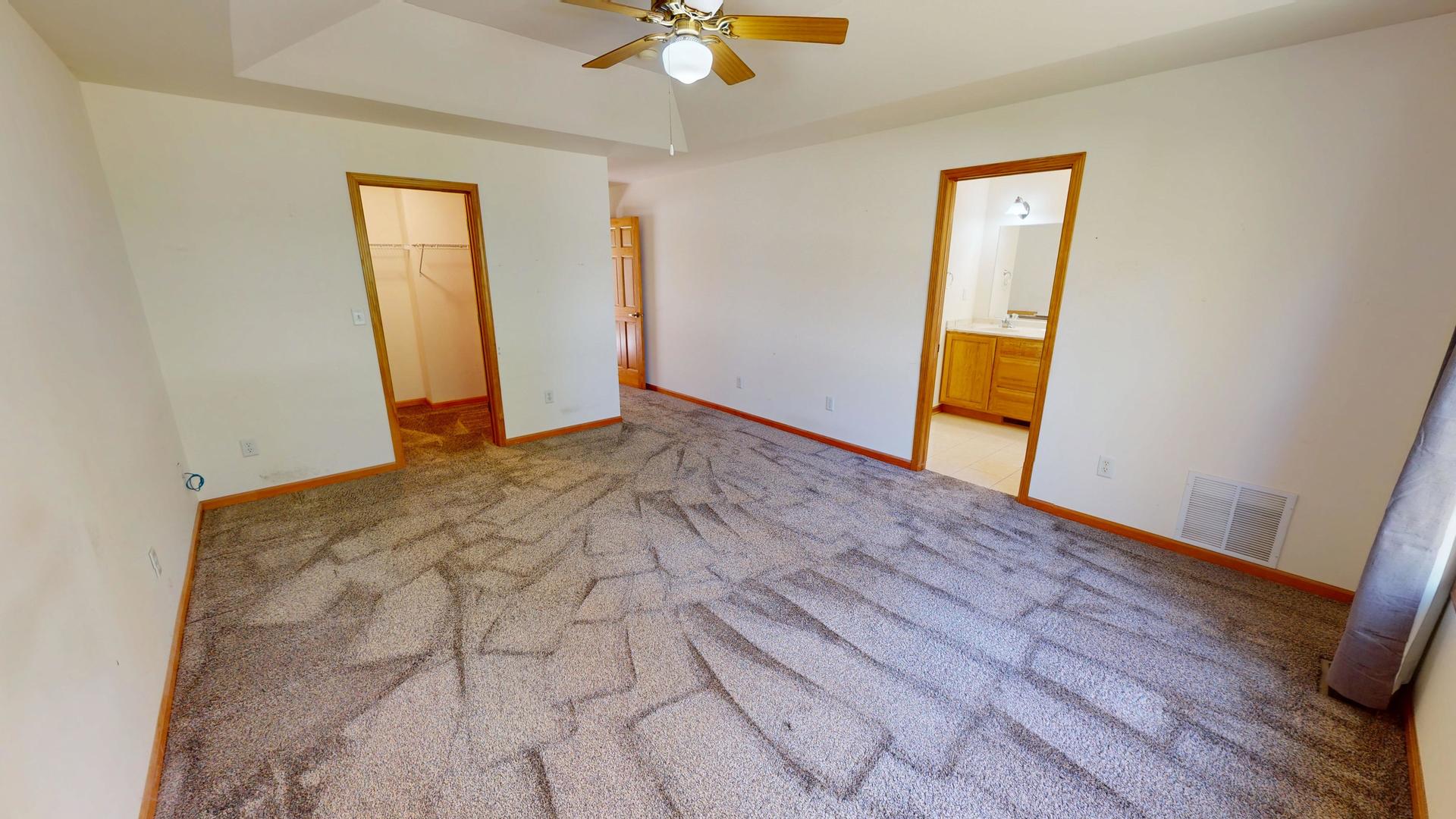 325 W Burlington Drive, Maple Park, IL 60151