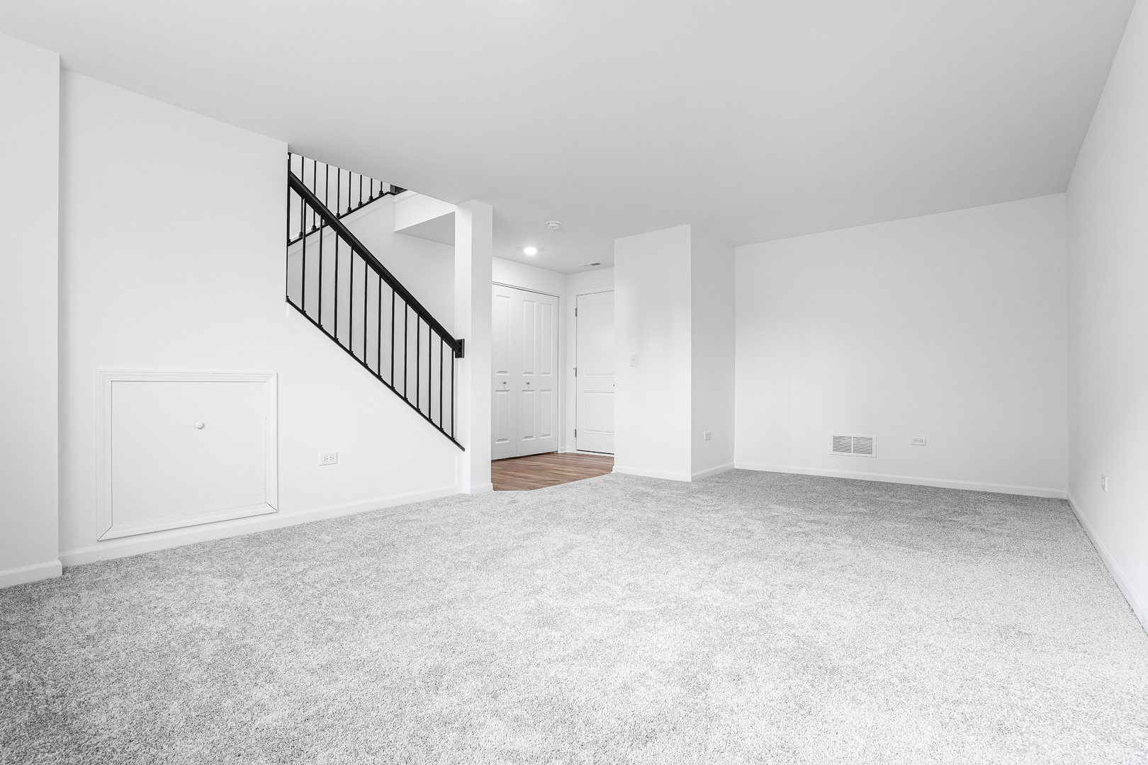 1901 Neubauer Circle, Lindenhurst, IL 60046