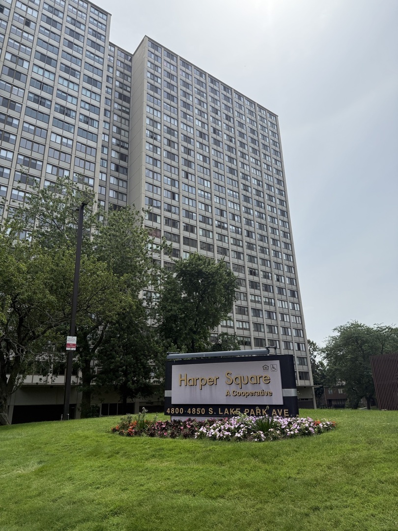 4850 S Lake Park Avenue #1508, Chicago, IL 60615