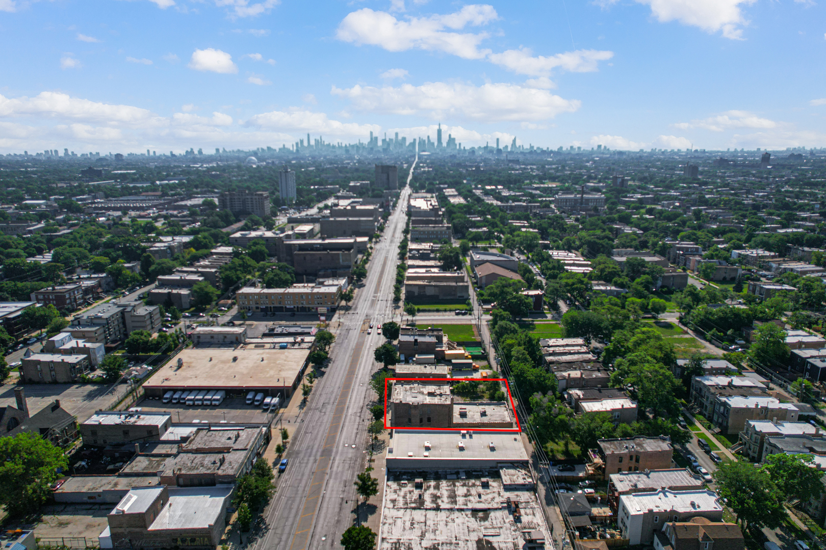 4231 W Madison Street, Chicago, IL 60624