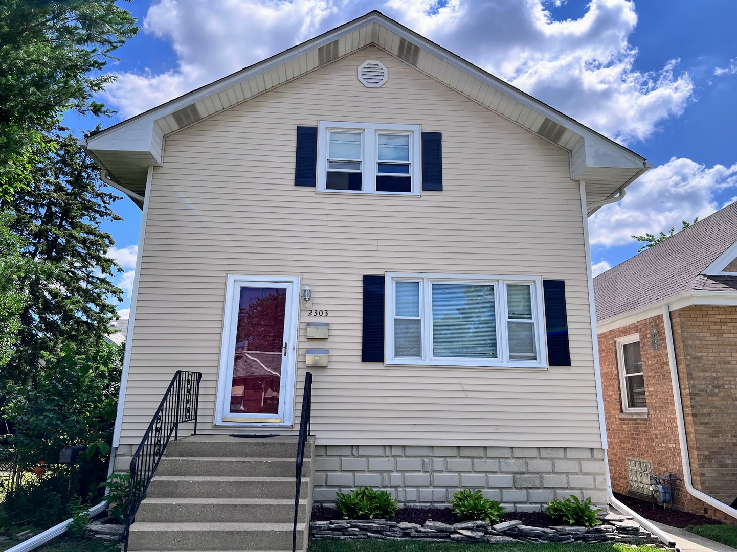 2303 74th Avenue #2, Elmwood Park, IL 60707