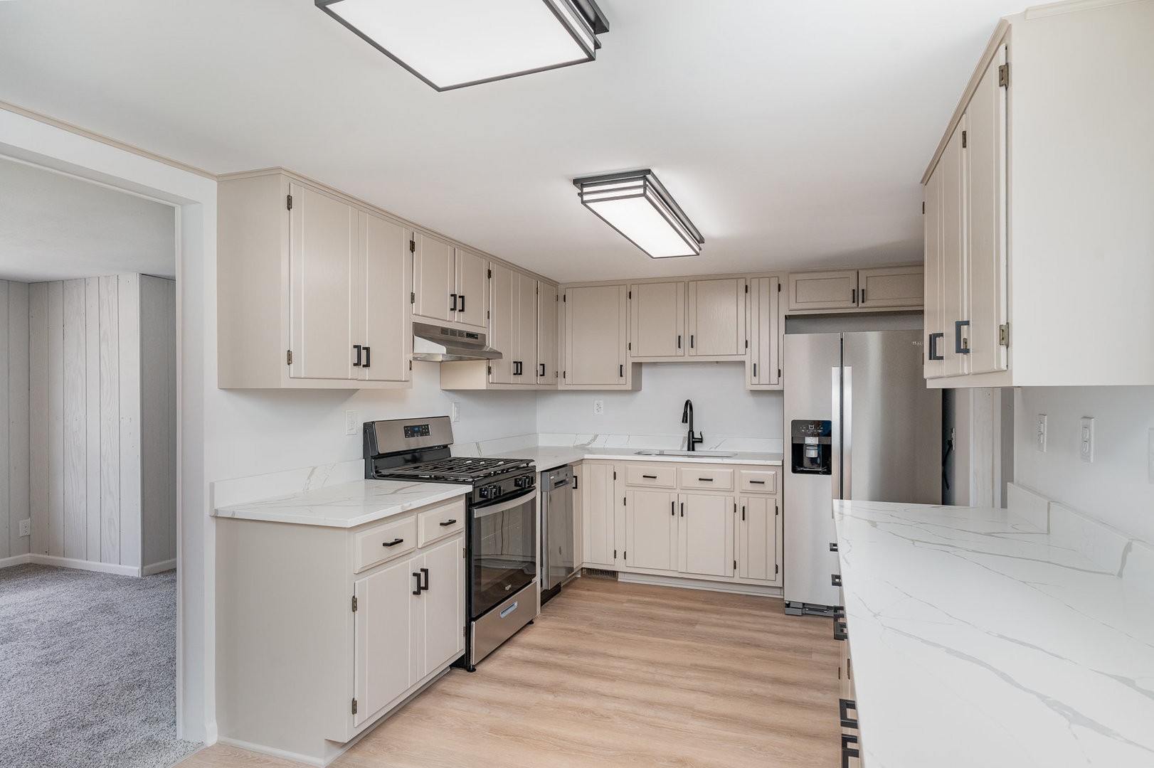 16649 W 147th Place, Lockport, IL 60441