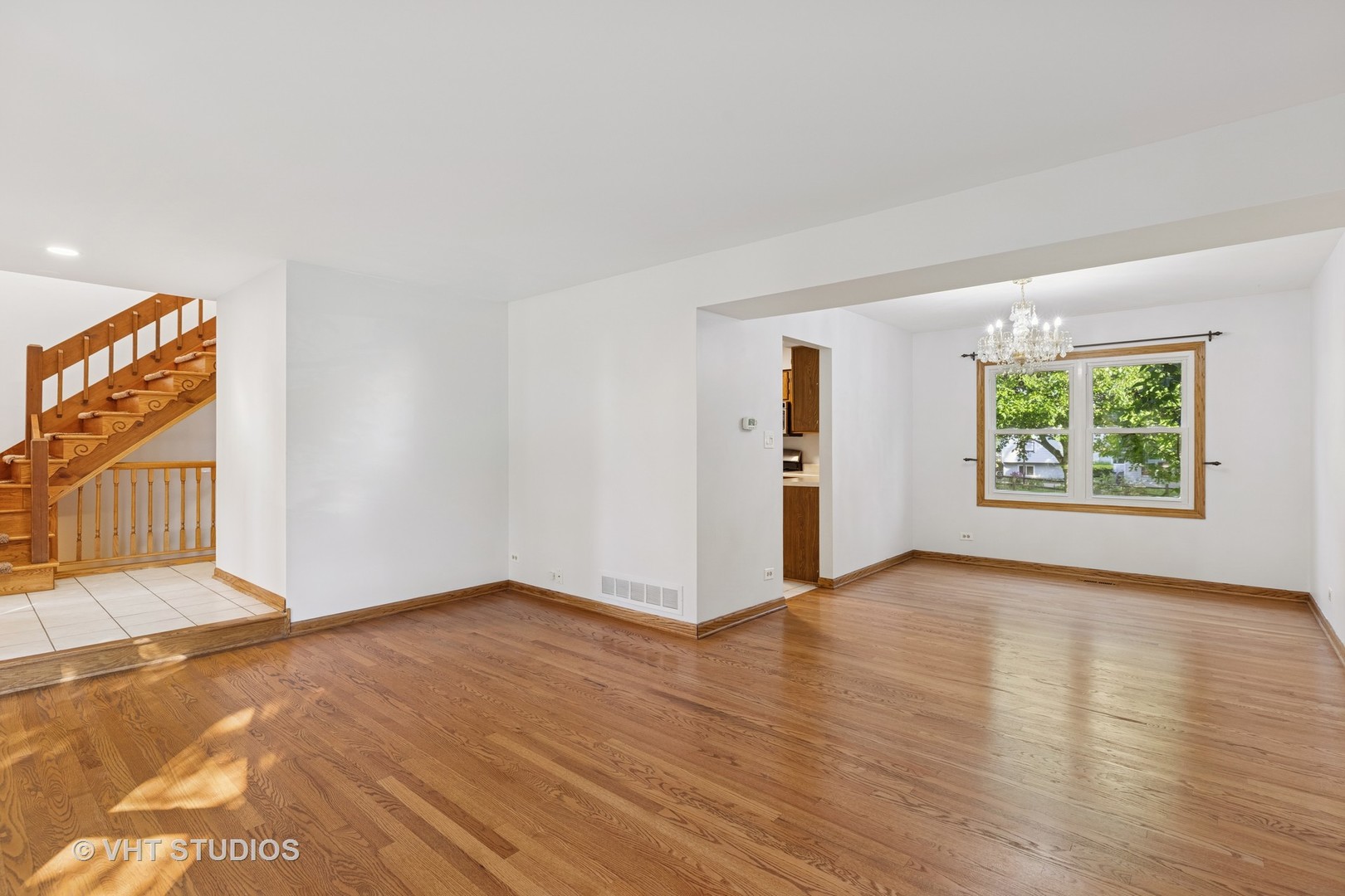 17429 W Hickory Lane, Grayslake, IL 60030