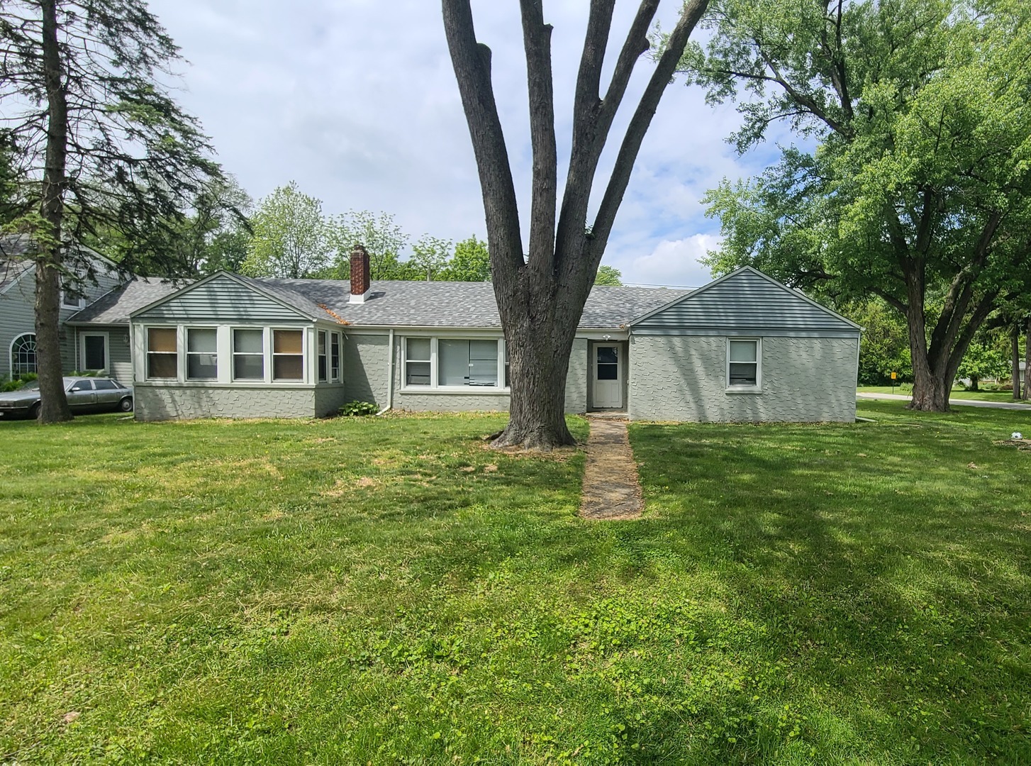 16002 Spaulding Avenue, Markham, IL 60428
