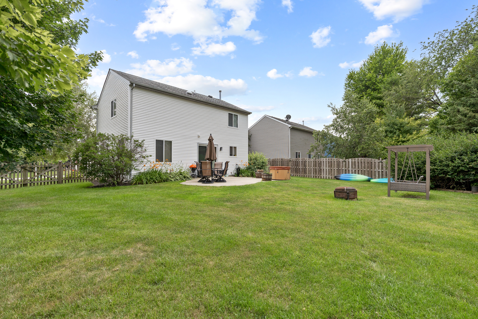 8320 Evergreen Court, Fox Lake, IL 60020