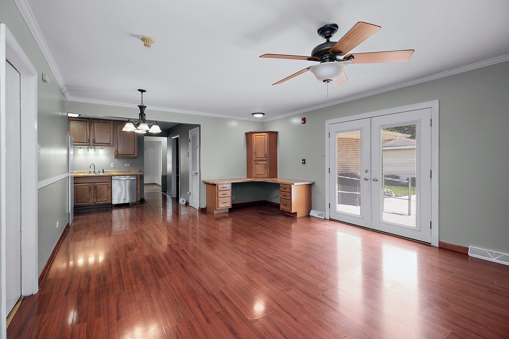15156 chestnut Lane, Oak Forest, IL 60452