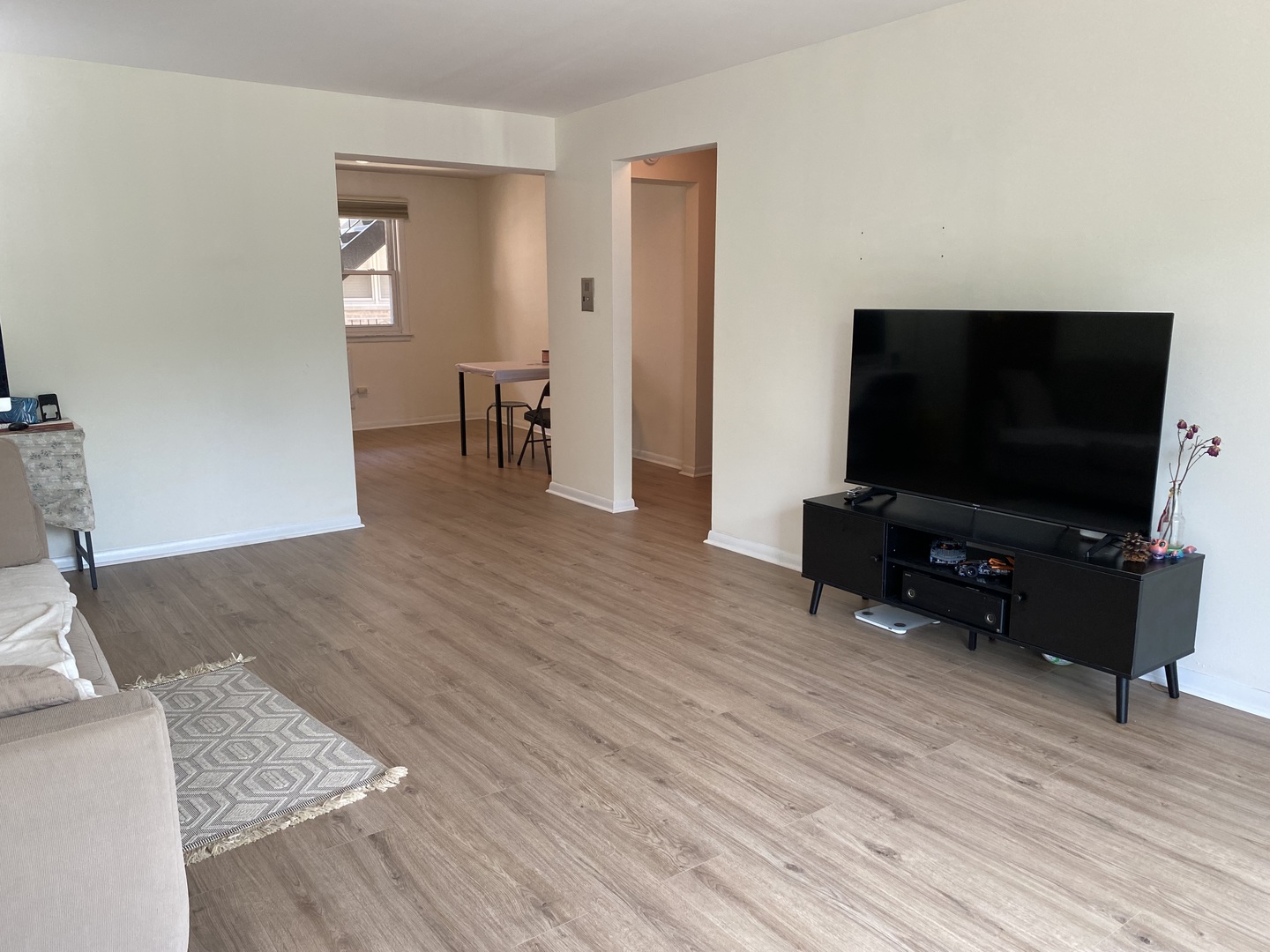 6587 N Northwest Highway #1A, Chicago, IL 60631