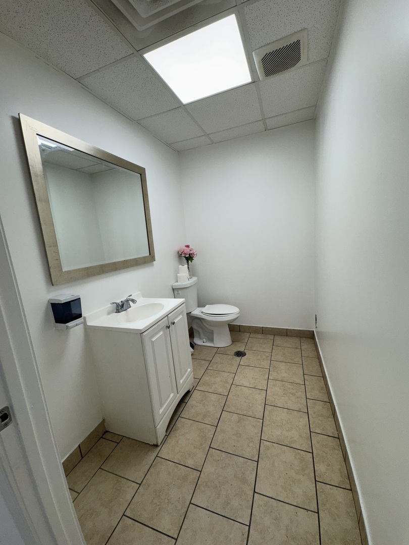 3015 W 63rd Street, Chicago, IL 60629