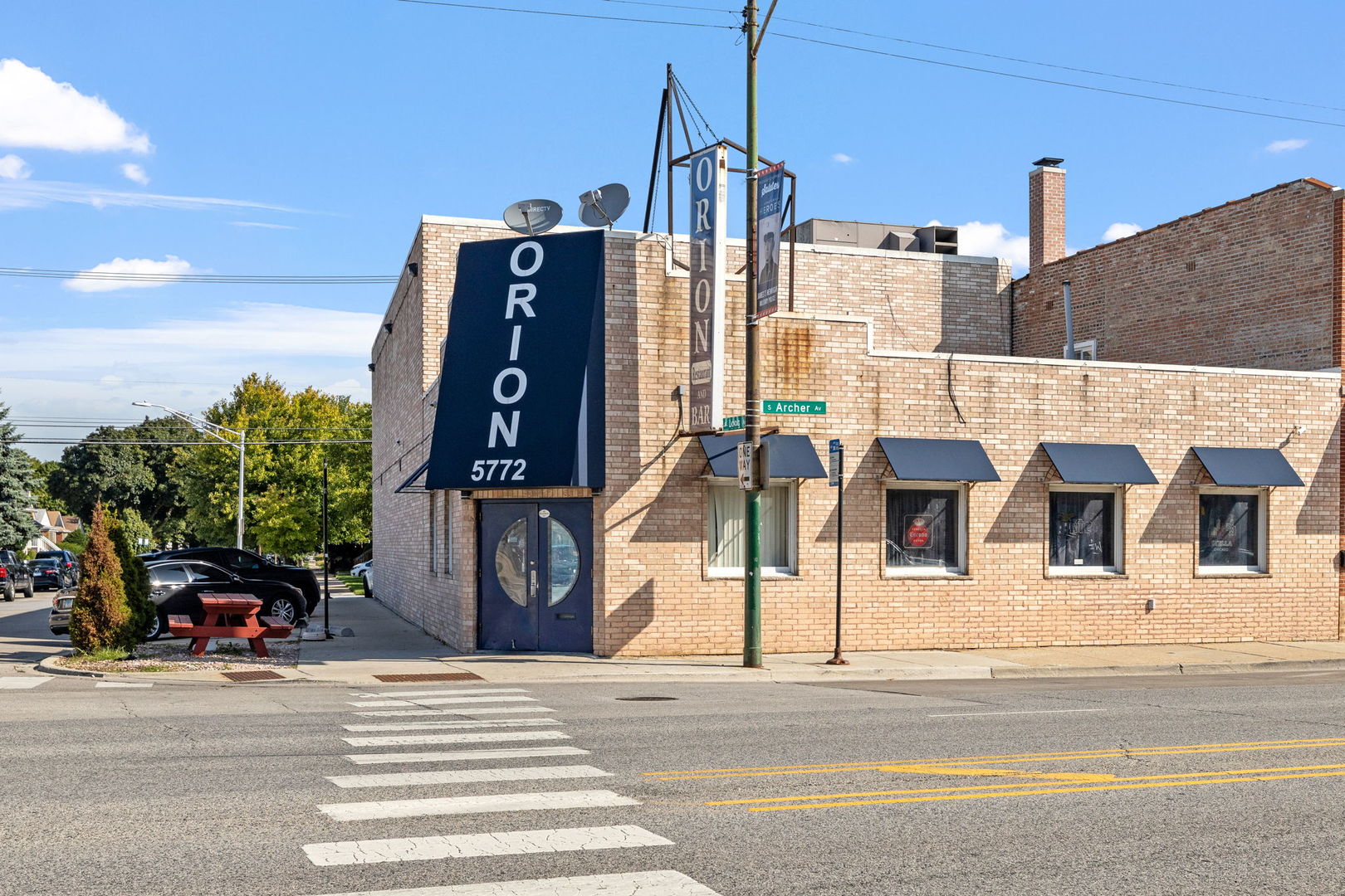 5772 S Archer Avenue, Chicago, IL 60638