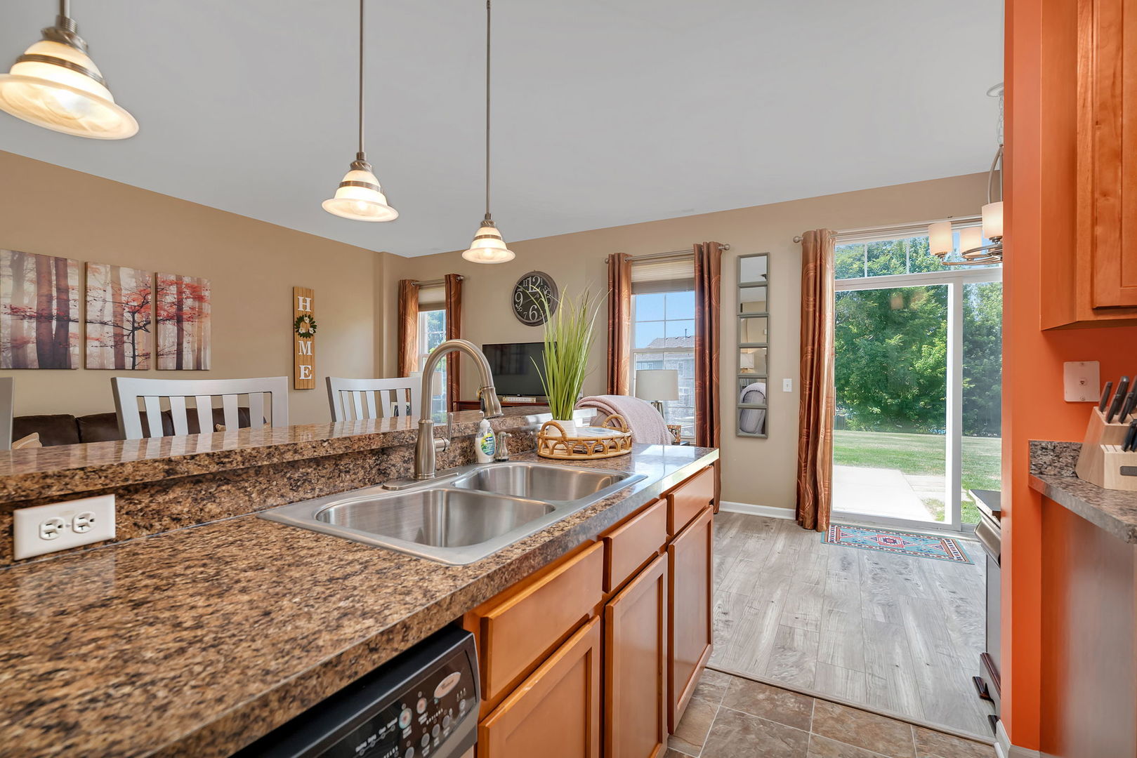 1047 Heron Circle, Joliet, IL 60431