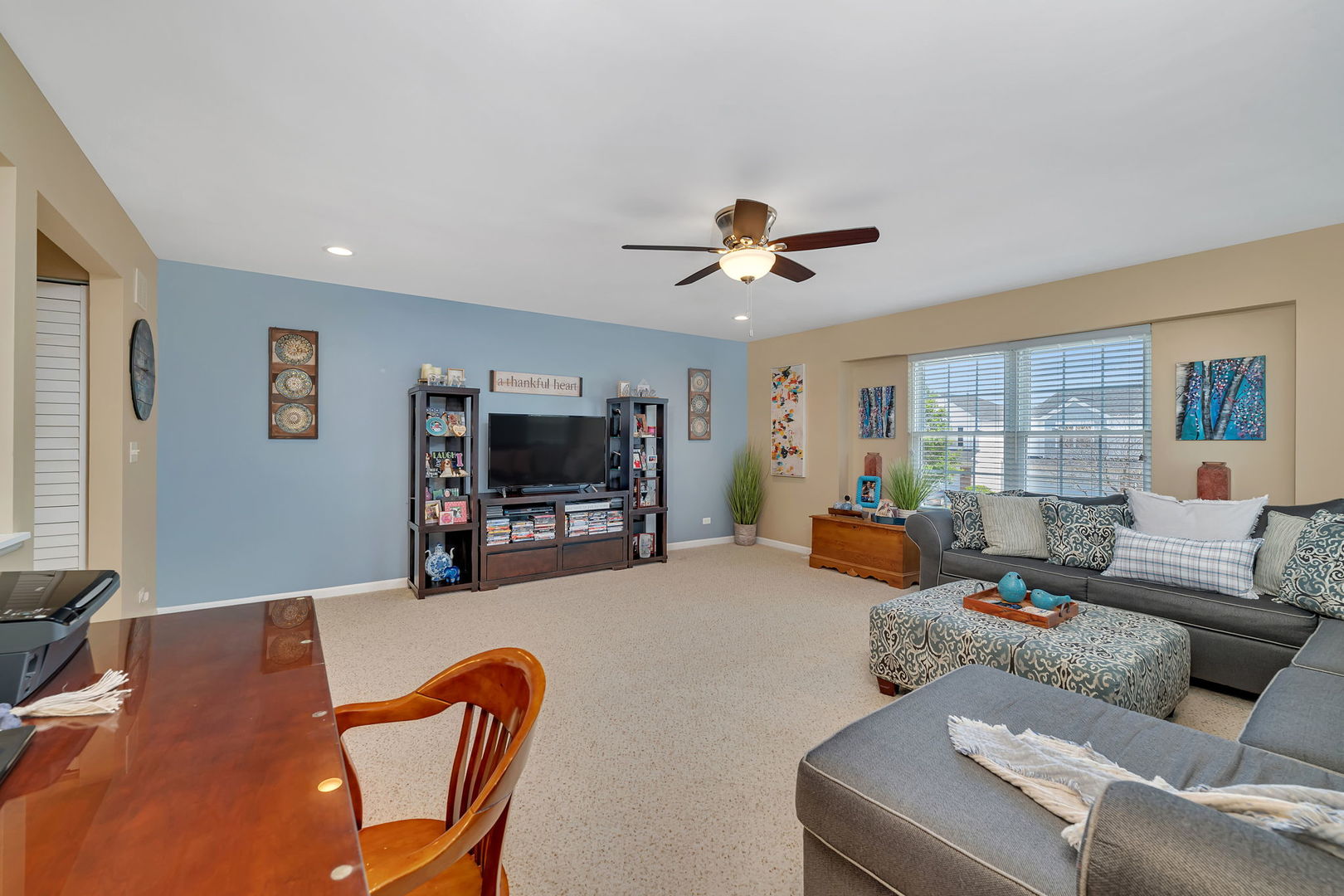 1047 Heron Circle, Joliet, IL 60431