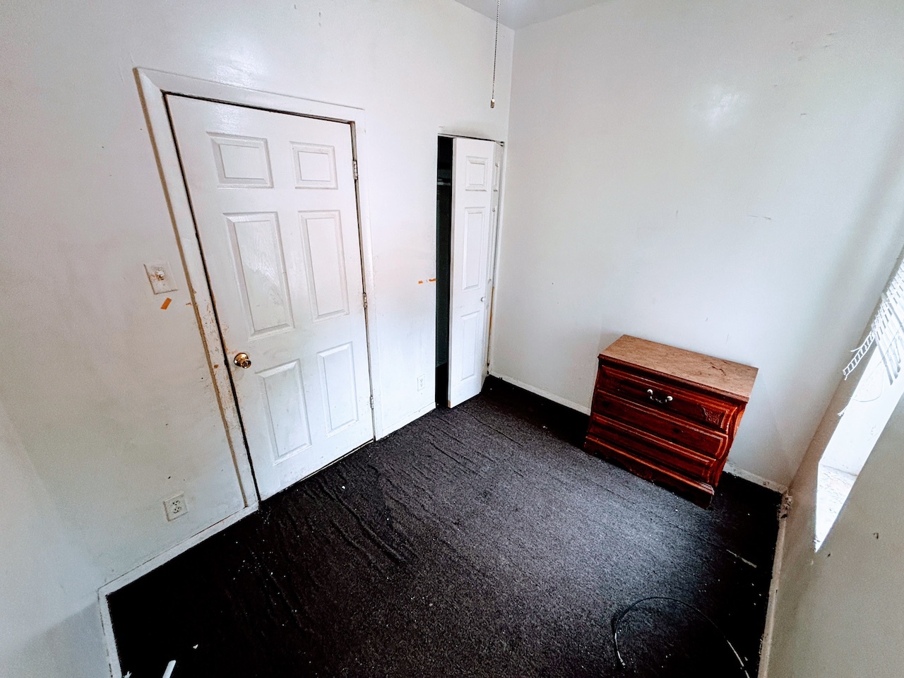 4036 W Lexington Street, Chicago, IL 60624