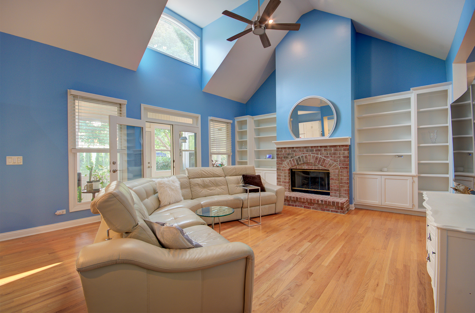 332 Stonemill Lane, Oswego, IL 60543