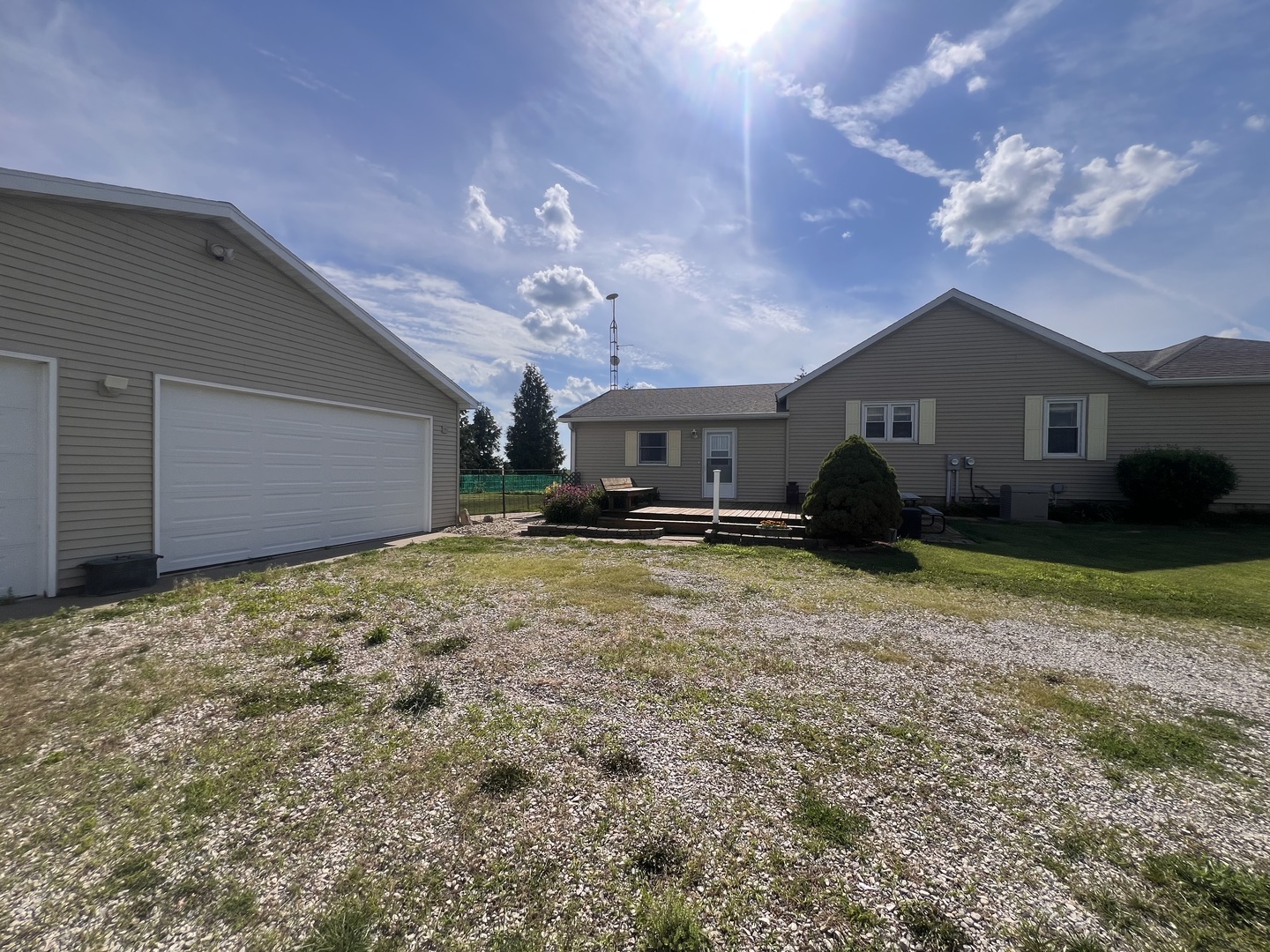 1151 2400th Street, Hartsburg, IL 62643