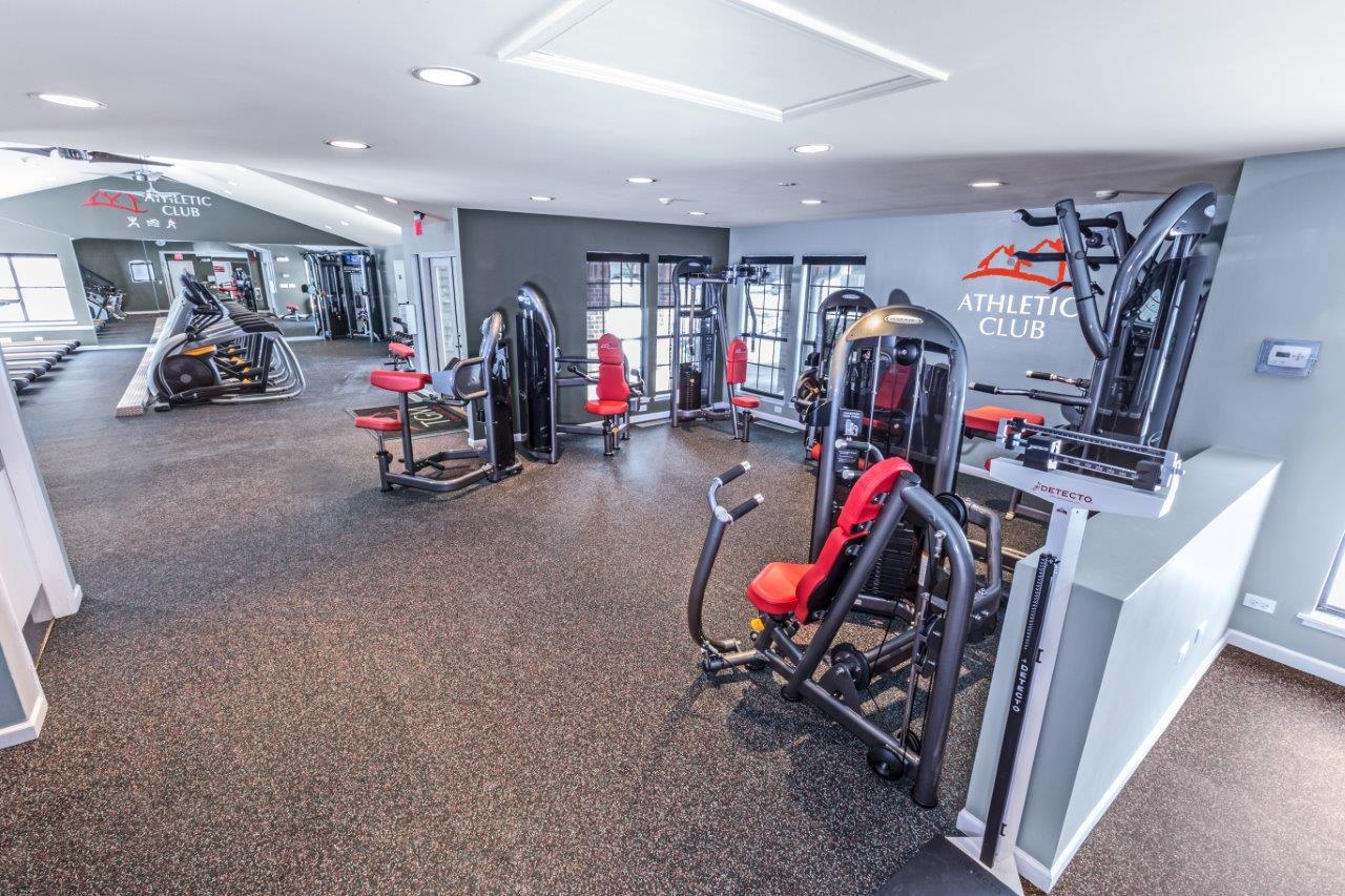 120 Lincoln Oaks Drive #1114, Willowbrook, IL 60527