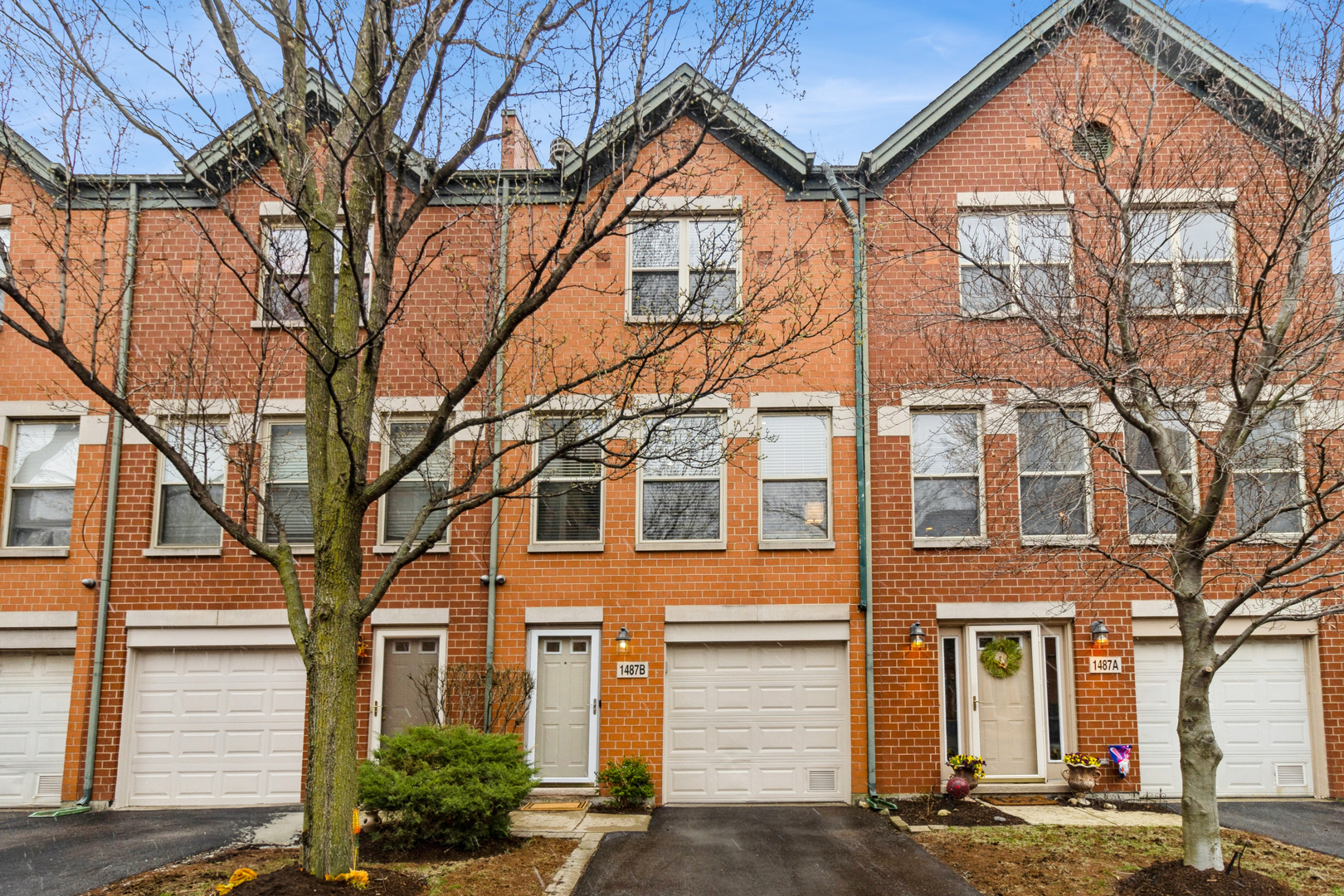 1487 N CLYBOURN Avenue #B, Chicago, IL 60610