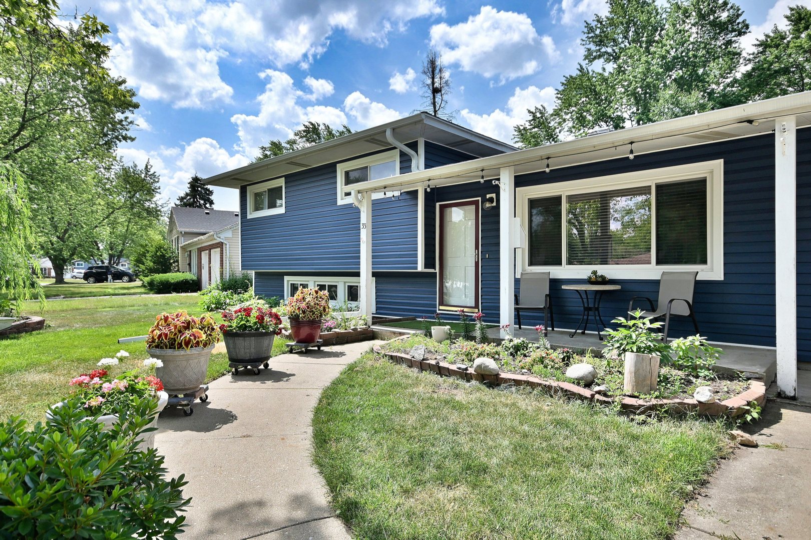 33 Seneca Drive, Montgomery, IL 60538