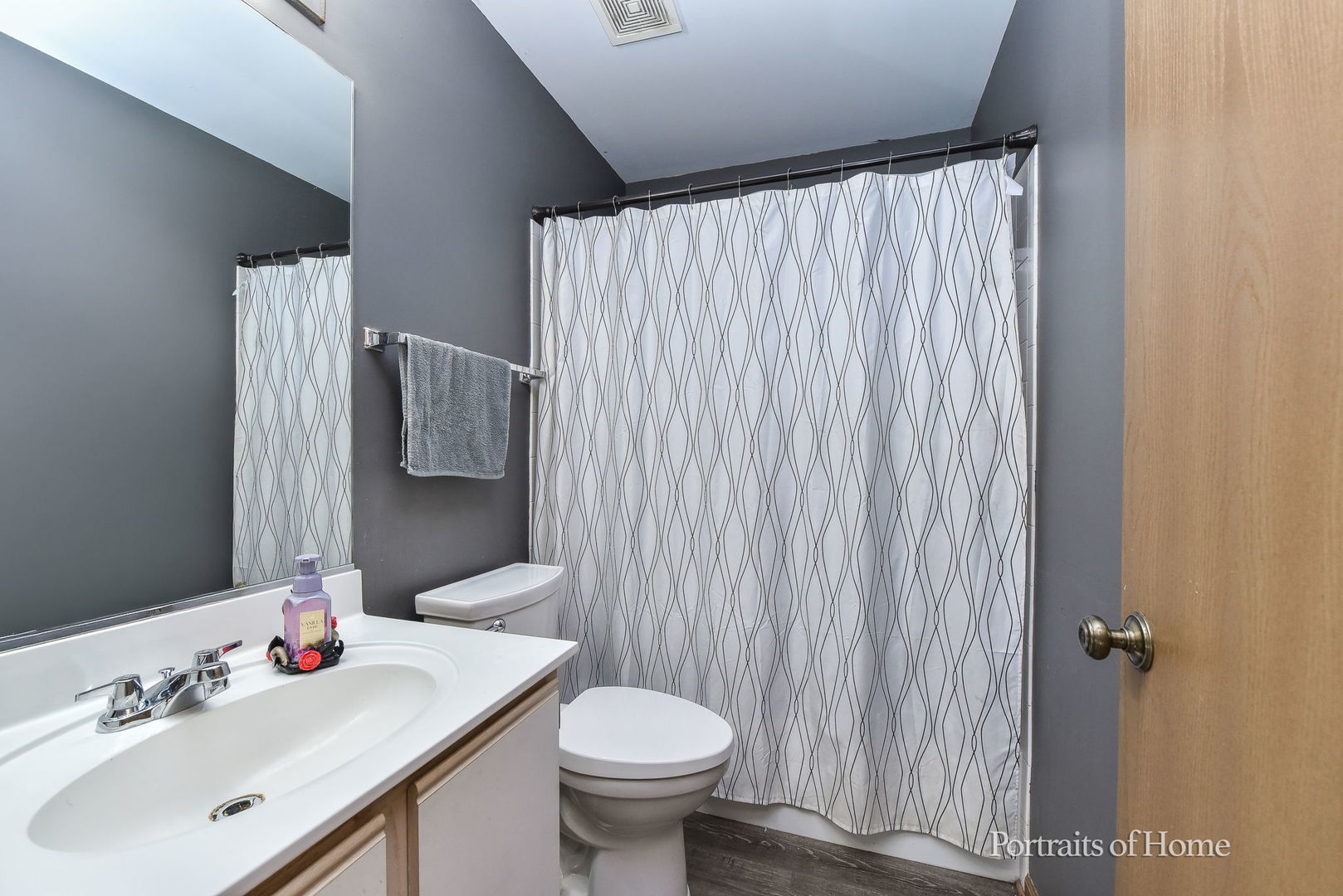 22200 W Norwich Court, Plainfield, IL 60544