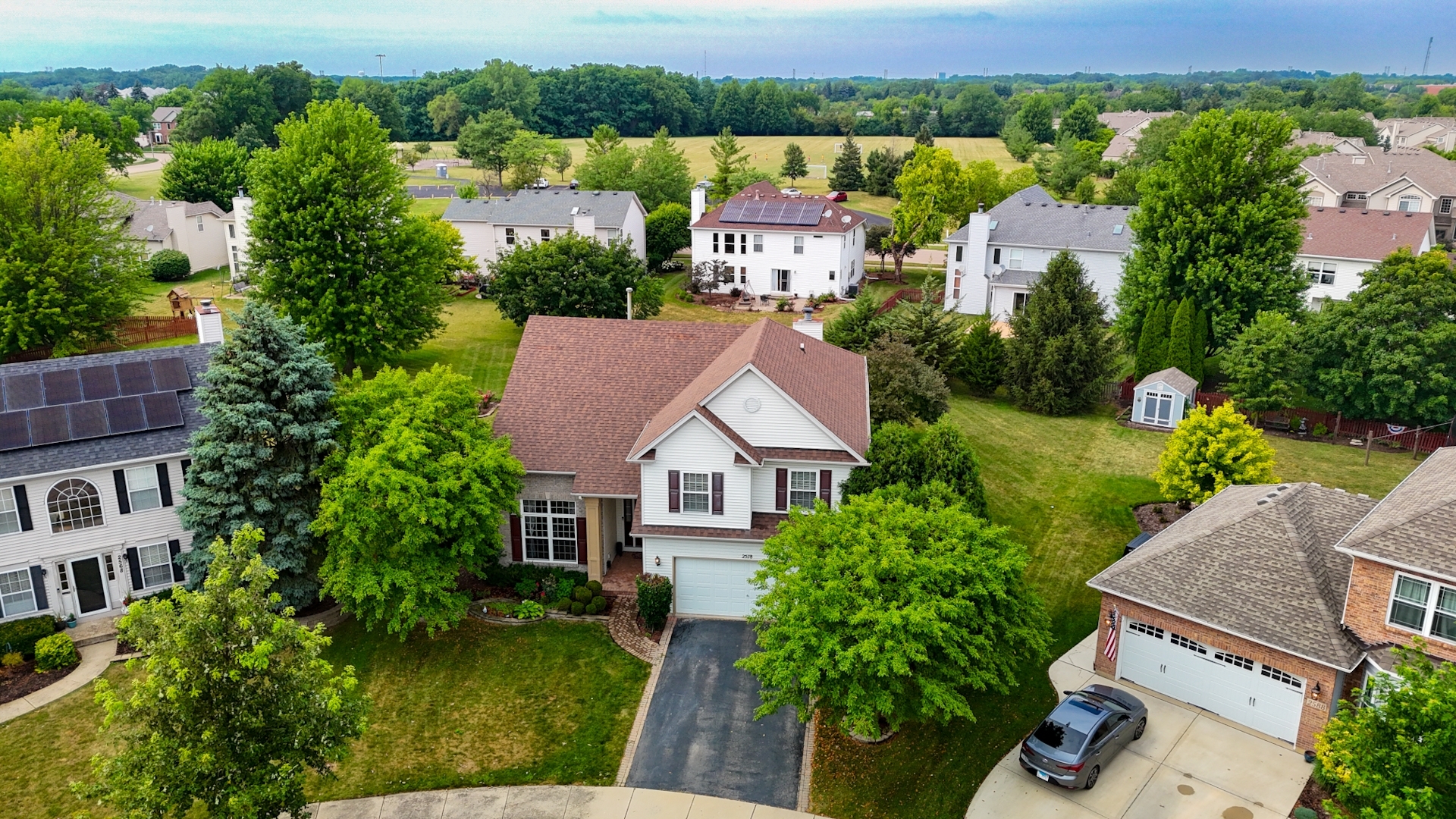2578 Crestview Drive, Aurora, IL 60502
